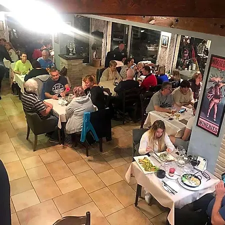 Nocleg ze śniadaniem Aurora Panzio