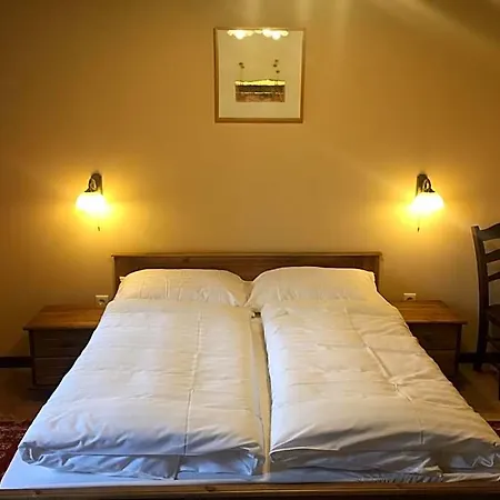 Nocleg ze śniadaniem Aurora Panzio 4*
