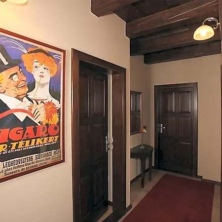 Aurora Panzio Nocleg ze śniadaniem Bük