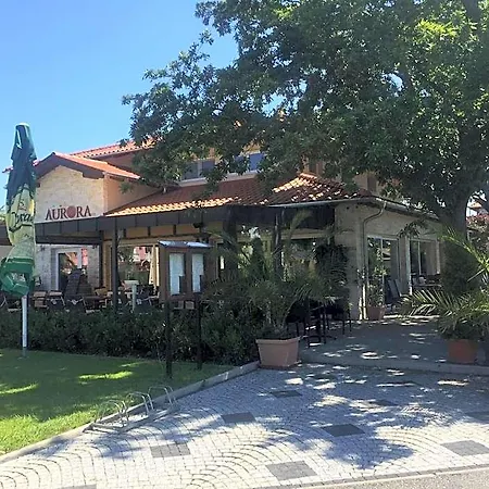 Aurora Panzio Nocleg ze śniadaniem 4*