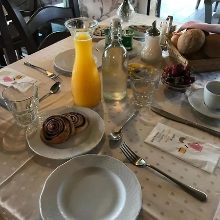 Aurora Panzio Frühstückspension Bük