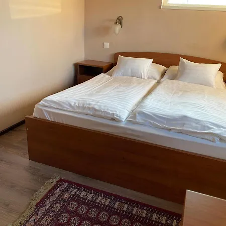 Bed & Breakfast Aurora Panzio Bük
